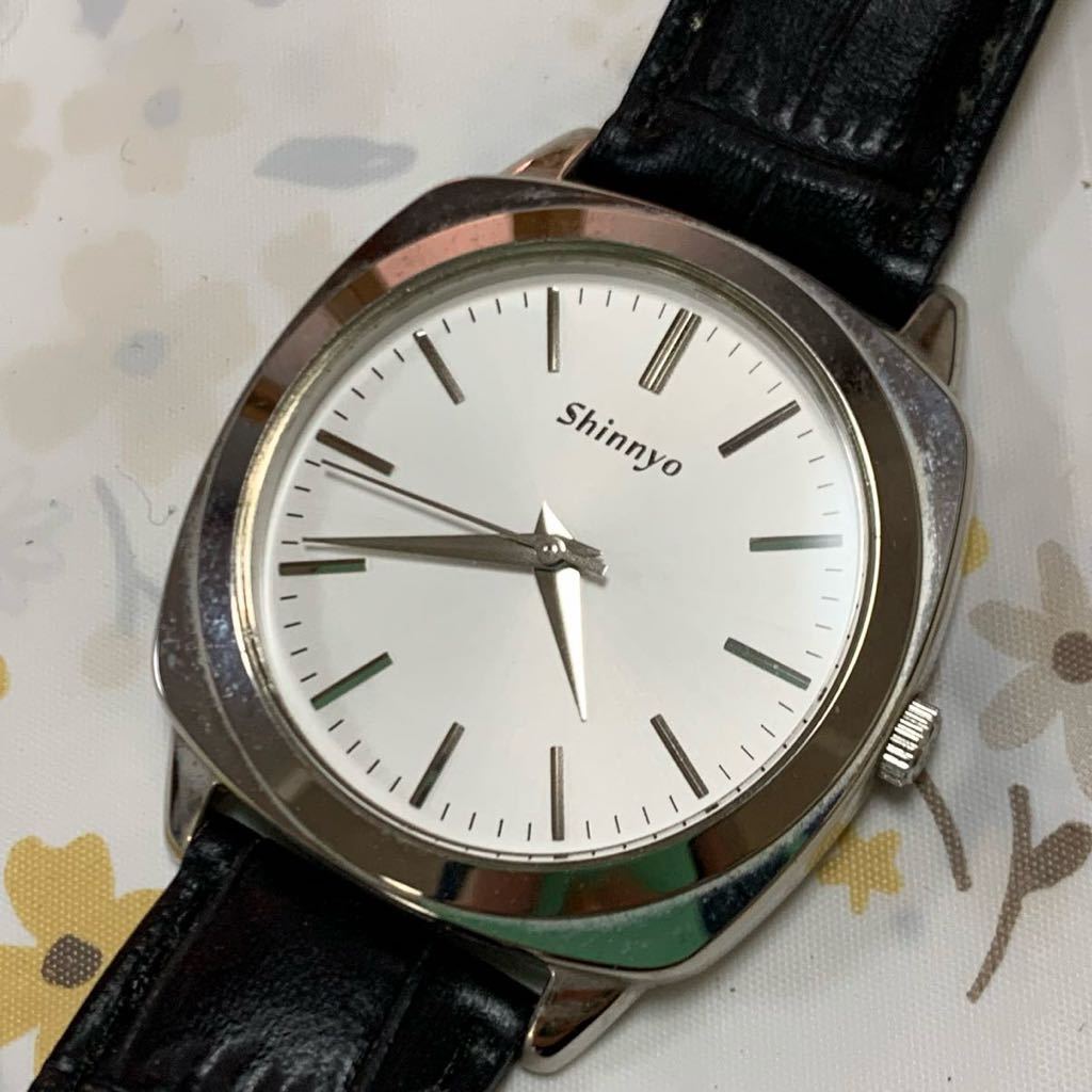 Shinnyo Square Tank Quartz D085 Preowned Watch